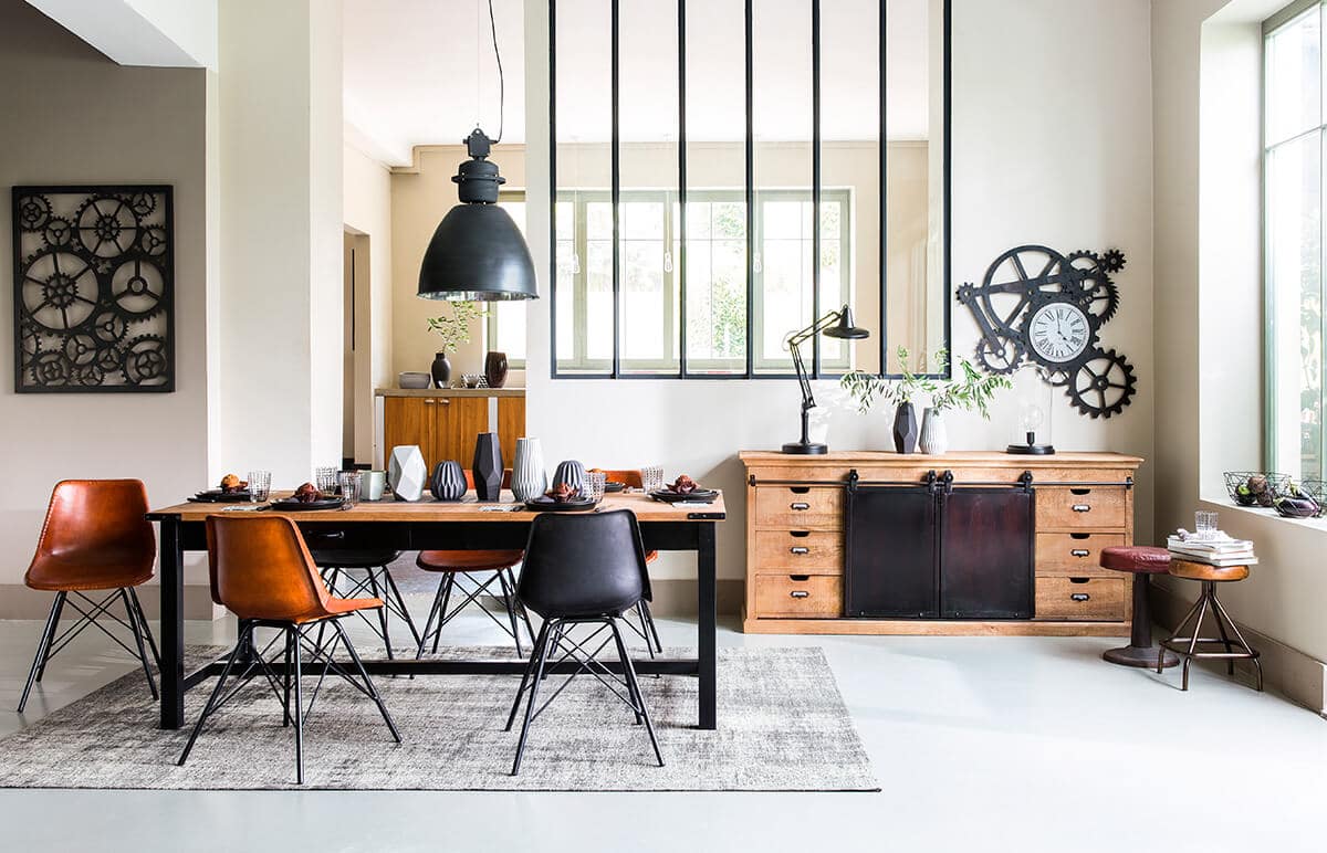 Style industriel pour une salle à manger
